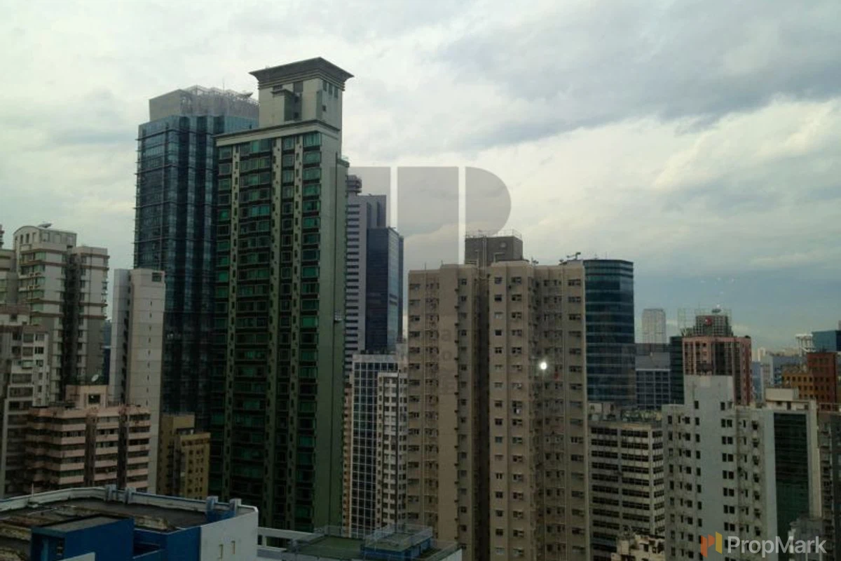 Ewan Court - Photo 5