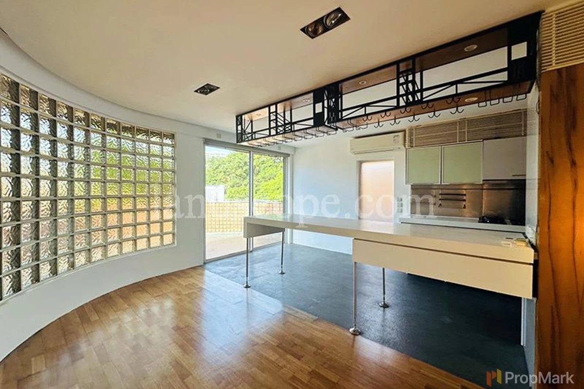 Orient Crest - 相片 12