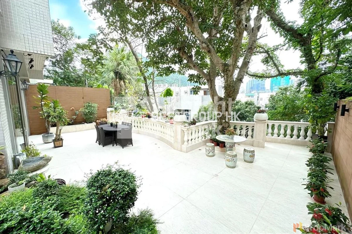 Orchid Hill - Photo 1