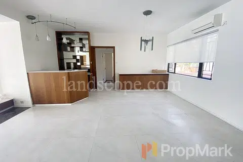 Repulse Bay Garden - Photo 4