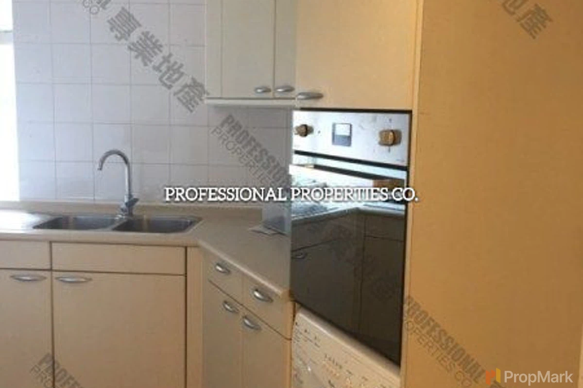 Ronsdale Garden - Photo 2