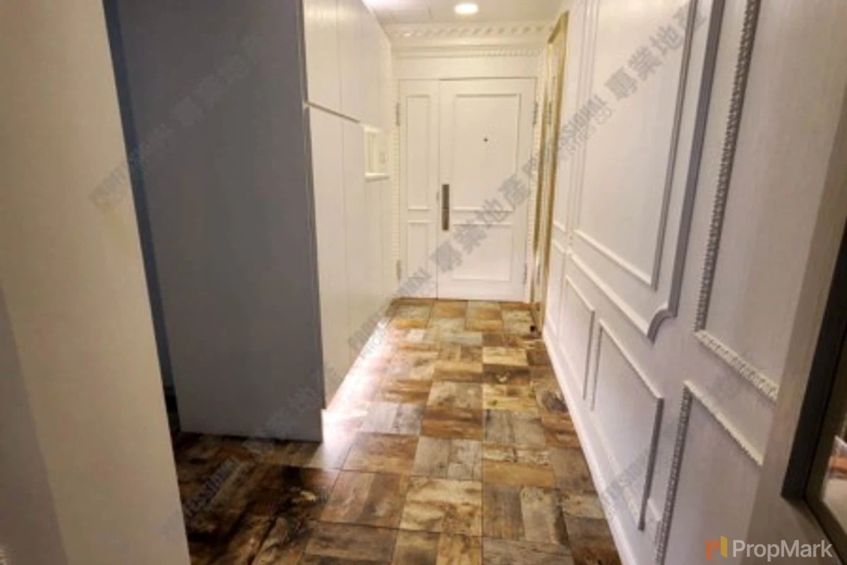 Clovelly Court - Photo 9