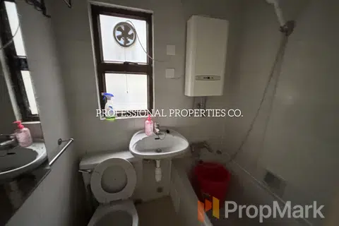 Asiarich Court - Photo 3