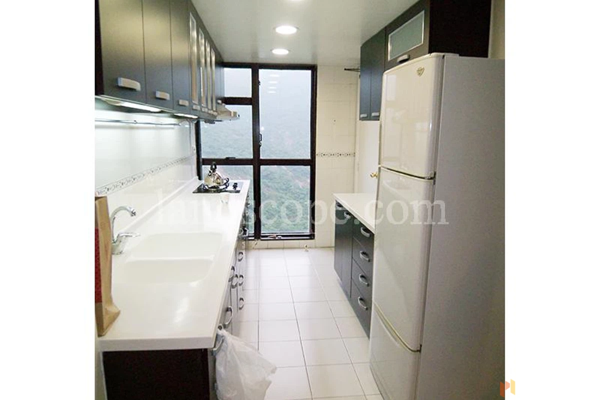 Pacific View - Photo 9