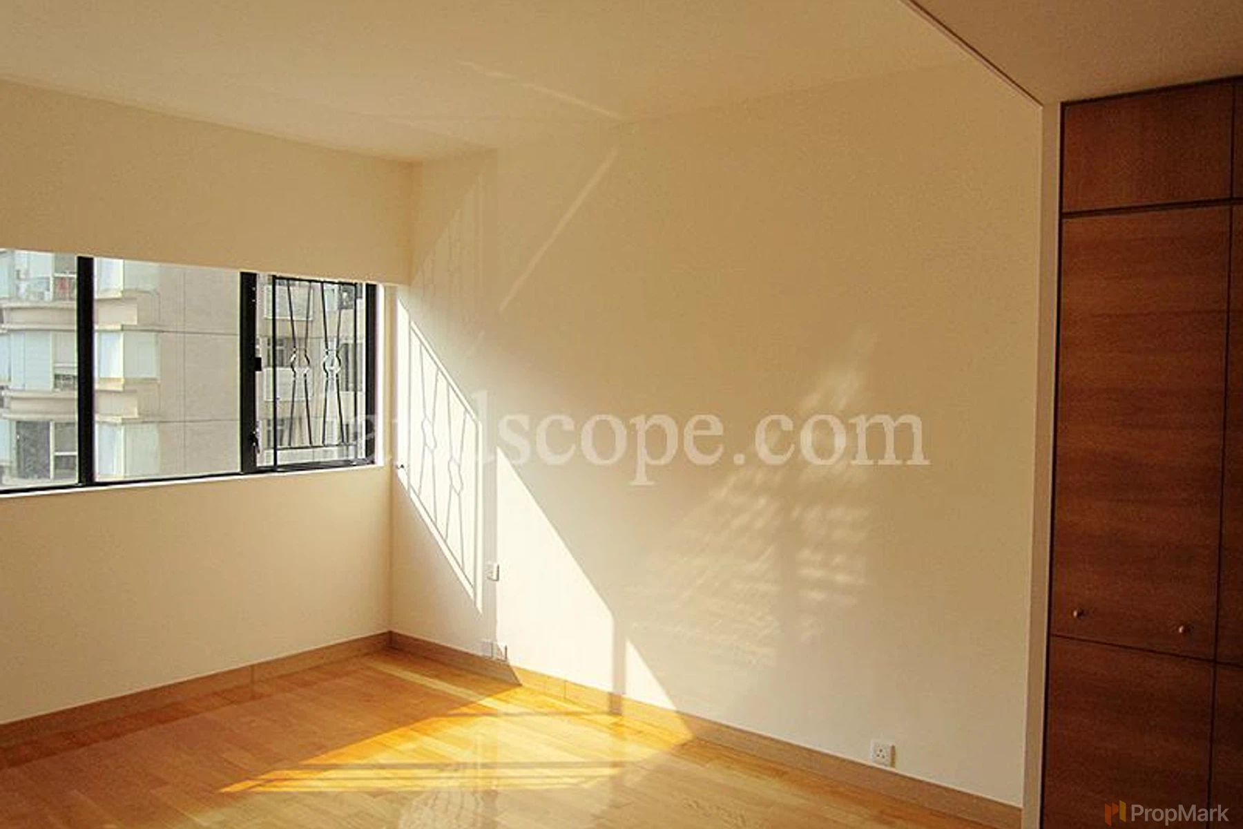 Clovelly Court - Photo 3