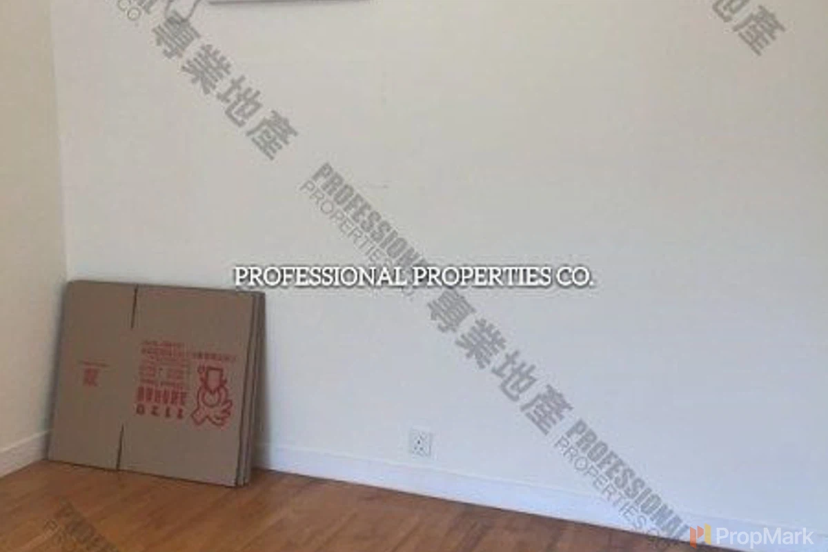 Ronsdale Garden - Photo 9