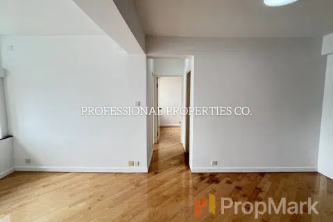 Elizabeth House - Photo 4