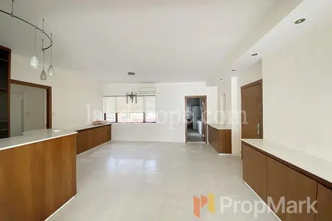 Repulse Bay Garden - Photo 5