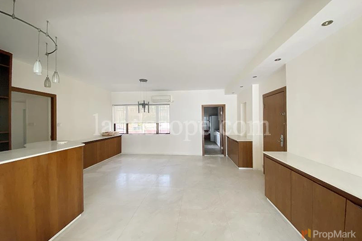 Repulse Bay Garden - Photo 5