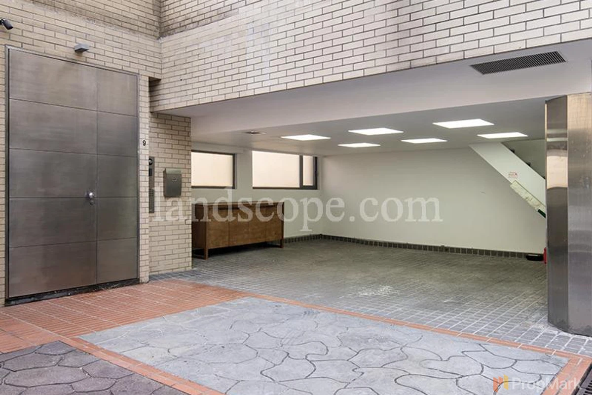 The Beachfront - Photo 16