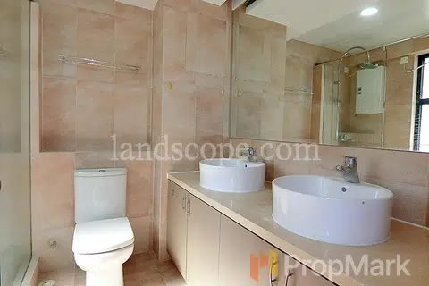 Shouson Garden - Photo 5