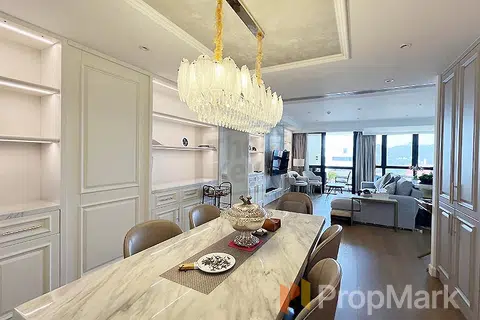 South Bay Towers - Photo 3