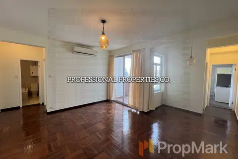 Green Lane Court - Photo