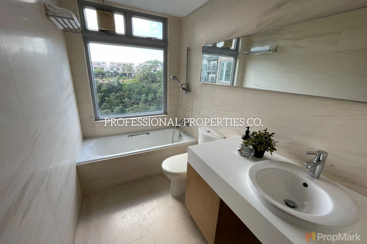 The Carmina - Photo 21