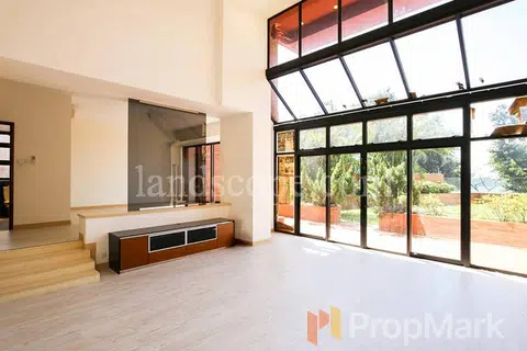 The Somerset - Photo 4