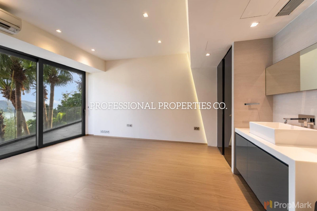 The Beachfront - Photo 28