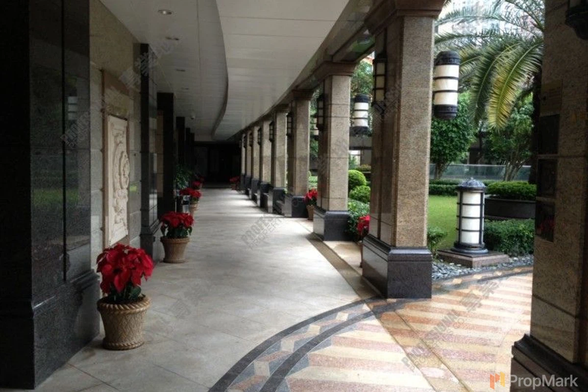 The Leighton Hill - Photo 3