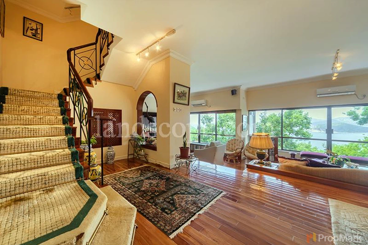 Coral Villas - Photo 1