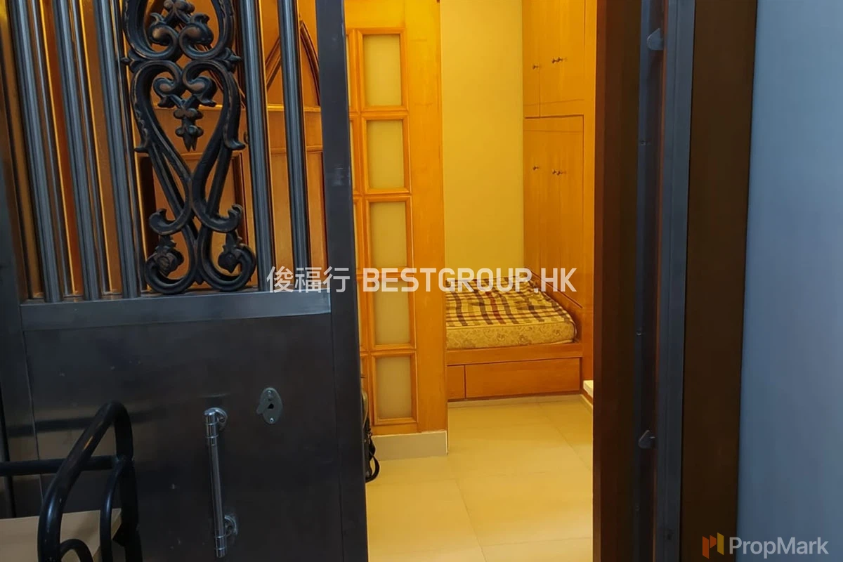 Fairview Court - Photo 4