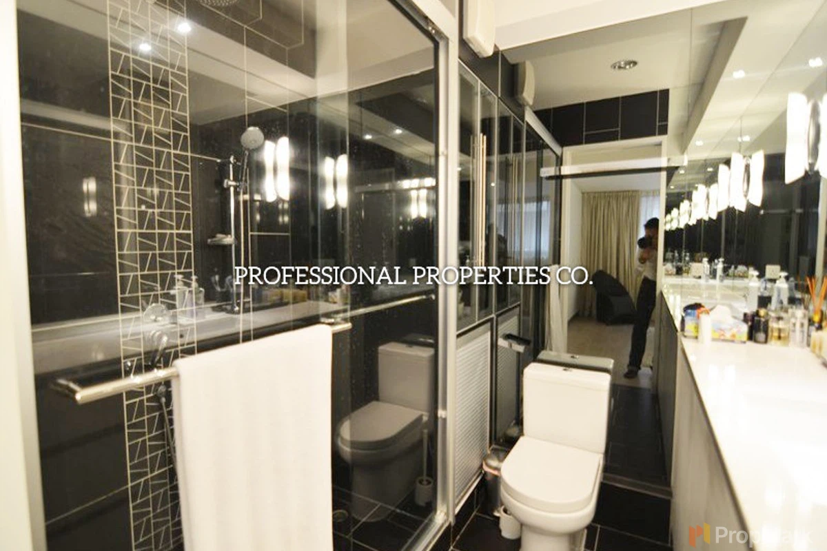 Mandarin Court - Photo 7