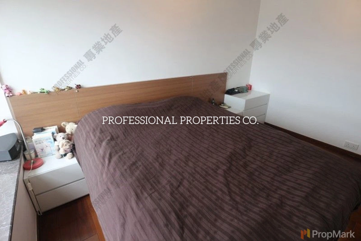 CentreStage - Photo 9