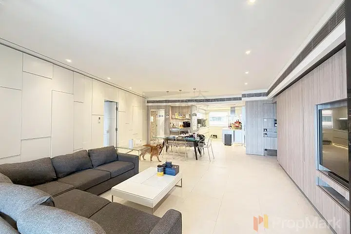 Hilltop - Photo 3