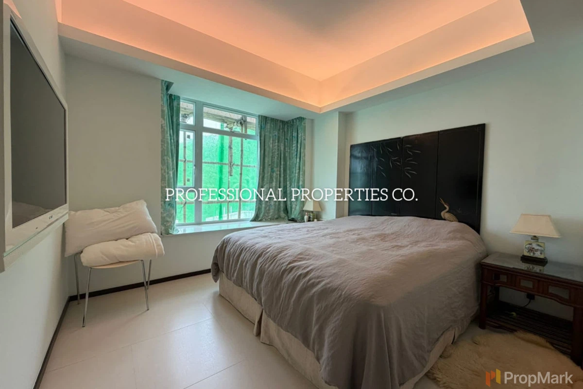 Venice Garden - Photo 9