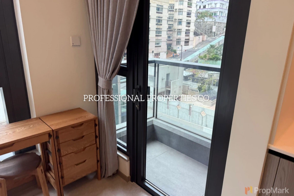 Kennedy 38 - Photo 2