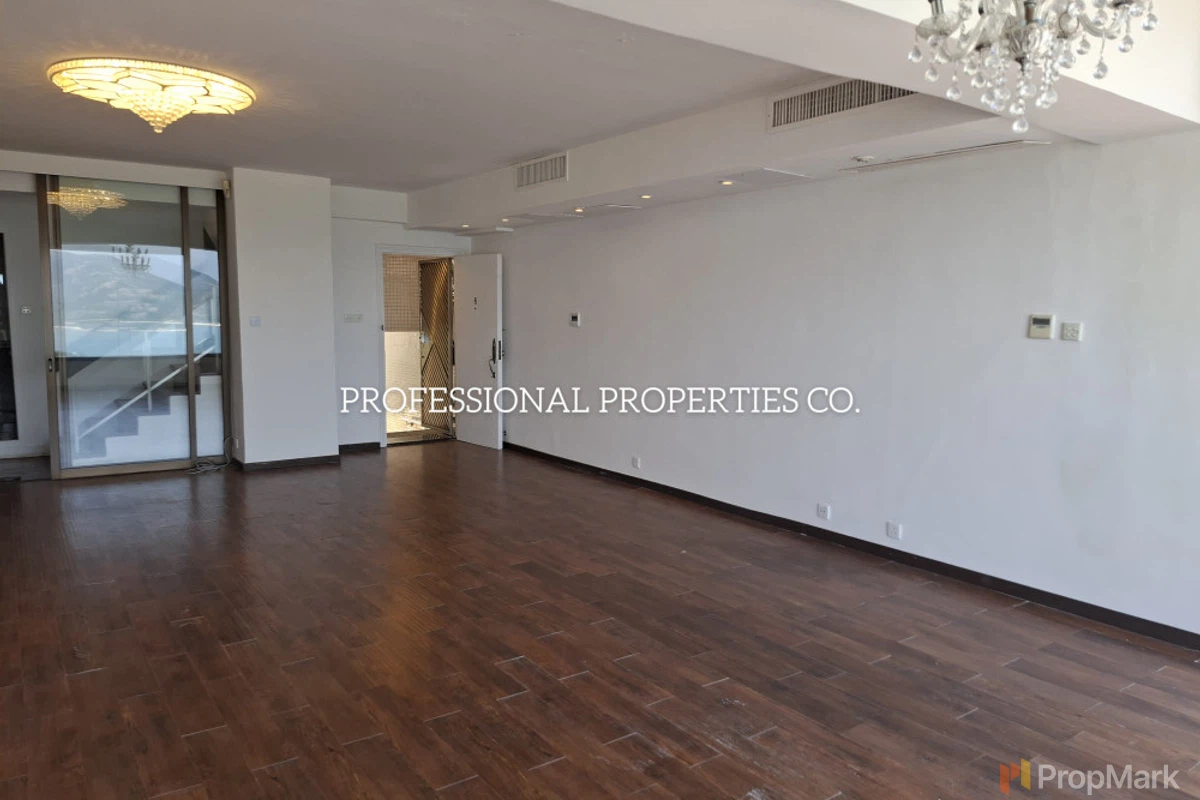 Cape Court - Photo 15