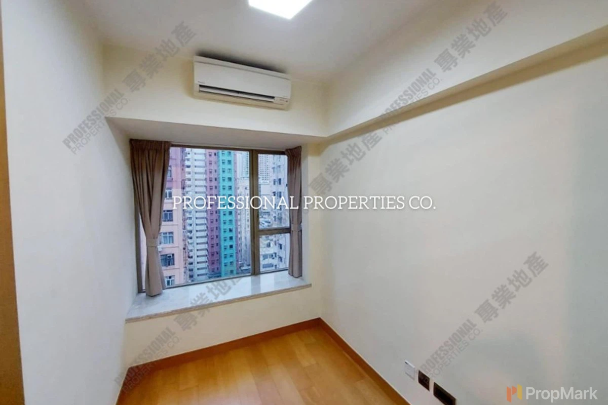 The Nova - Photo 3