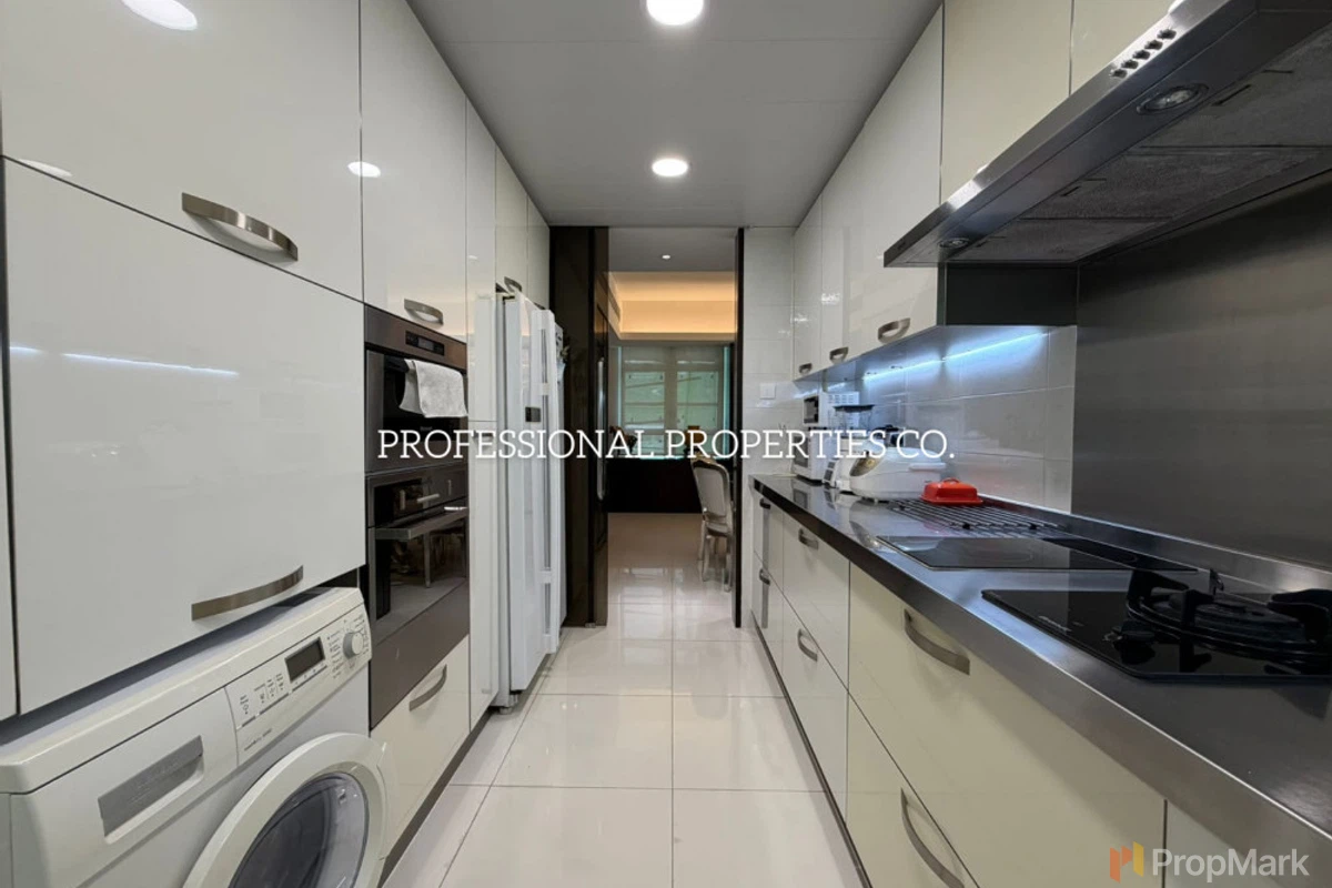 Venice Garden - Photo 12