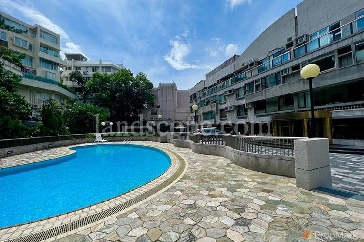 Shouson Garden - Photo 1