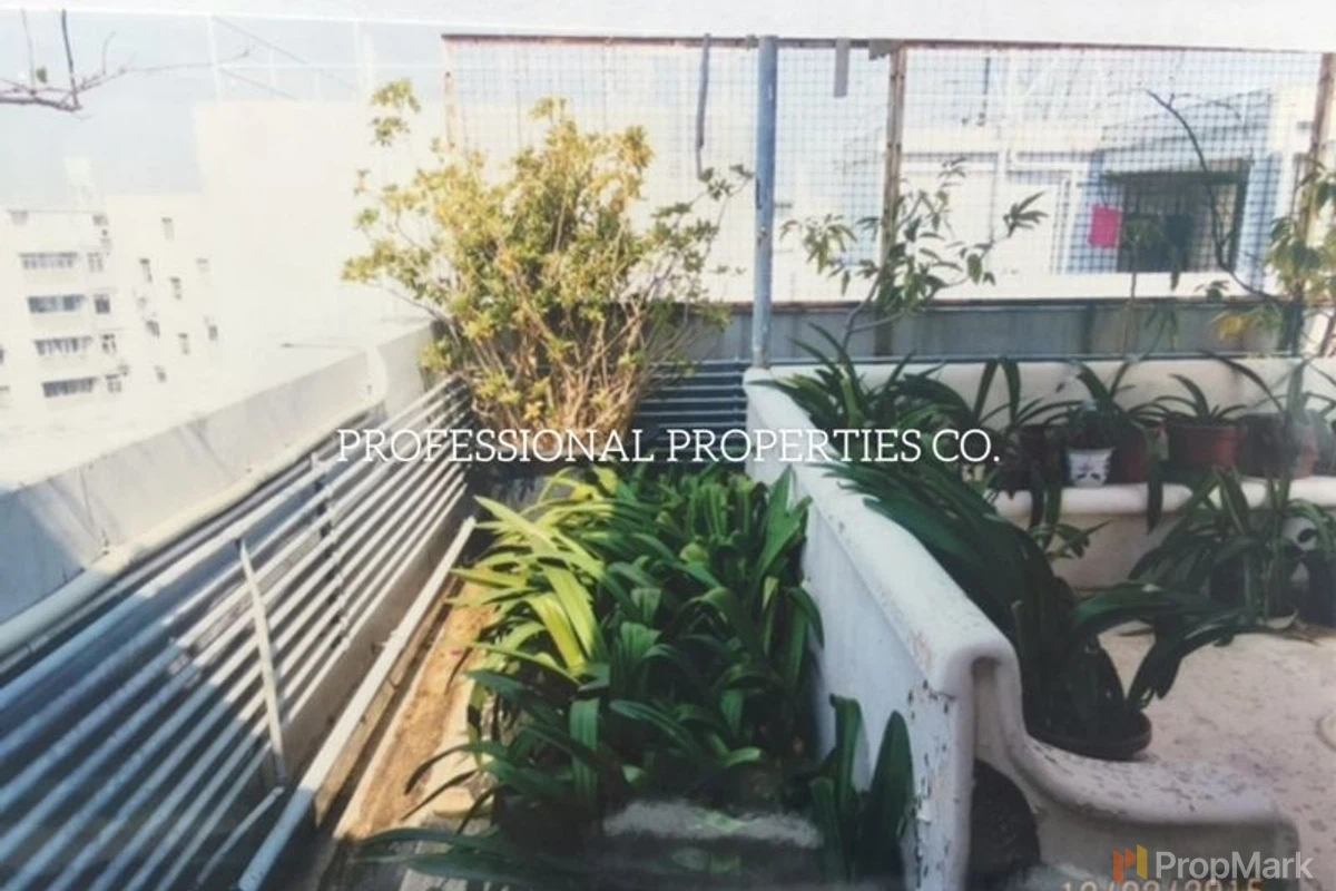 Evergreen Villa - Photo 2