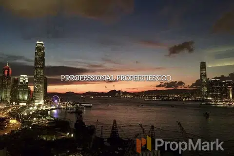 Convention Plaza Apartments - Photo 4