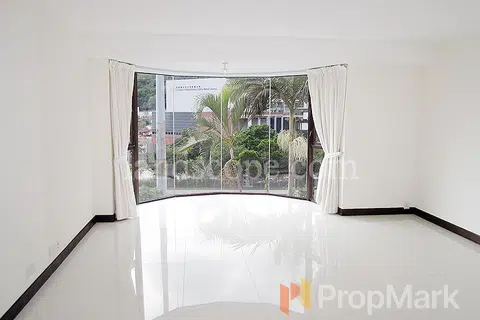 Goldson Place - Photo