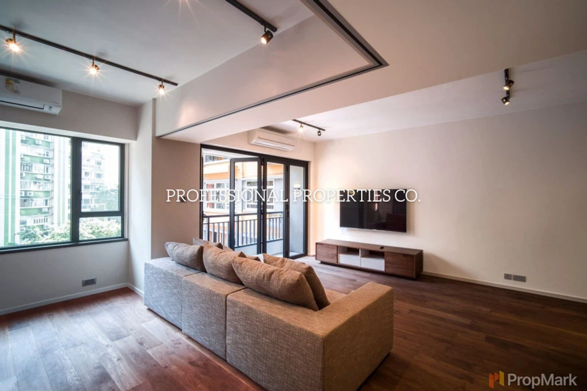 Rhine Court - Photo 13