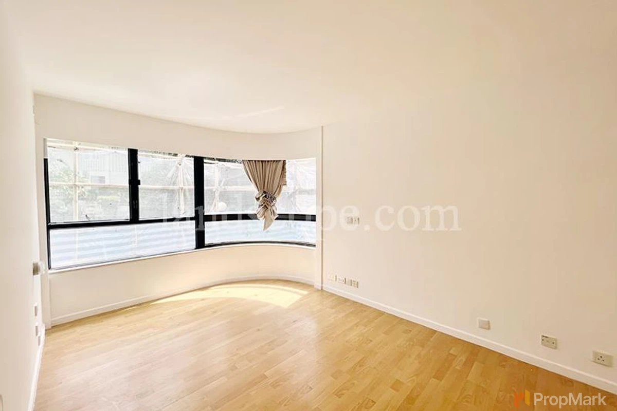 Shouson Garden - Photo 3