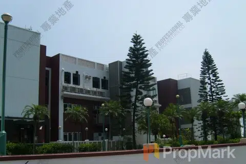 Guildford Court - Photo