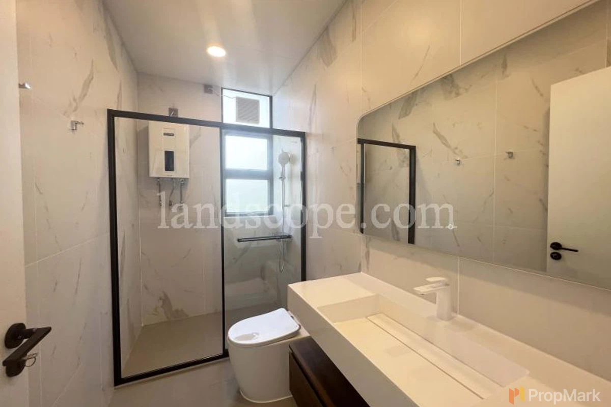 Banoo Villa - Photo 7