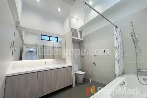 Undercliff - Photo 5