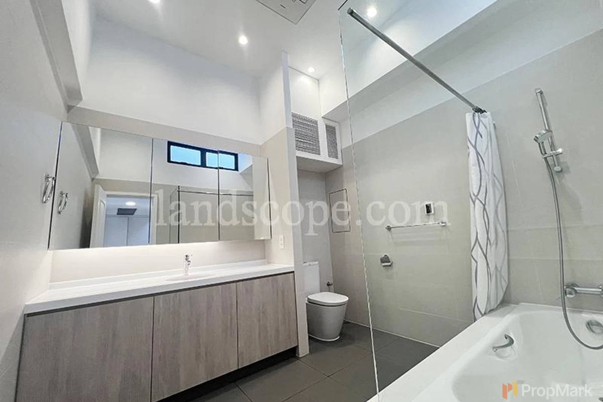 Undercliff - Photo 5