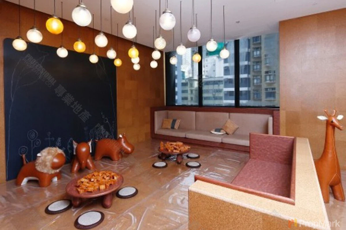 Bohemian House - Photo 3