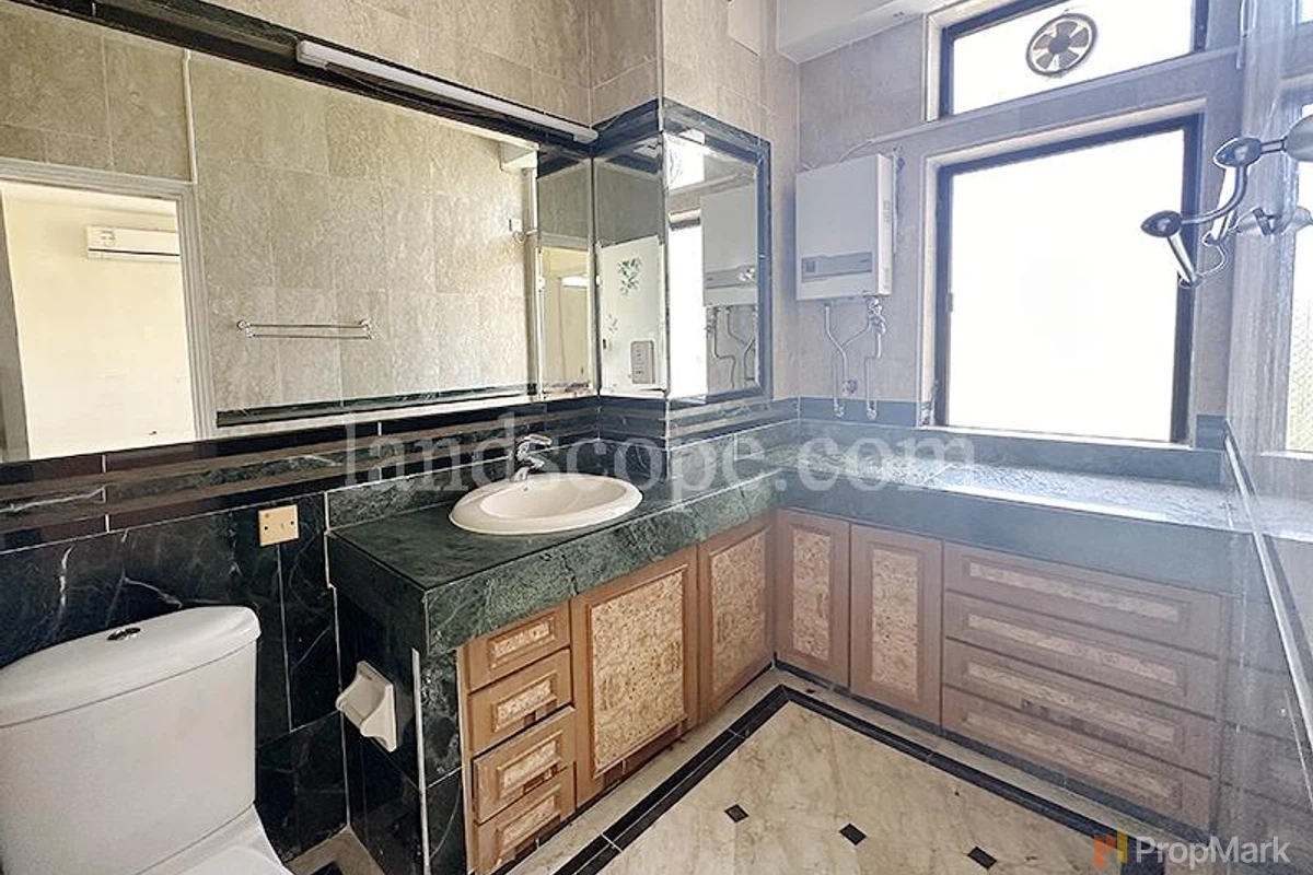 Cape Court - Photo 10