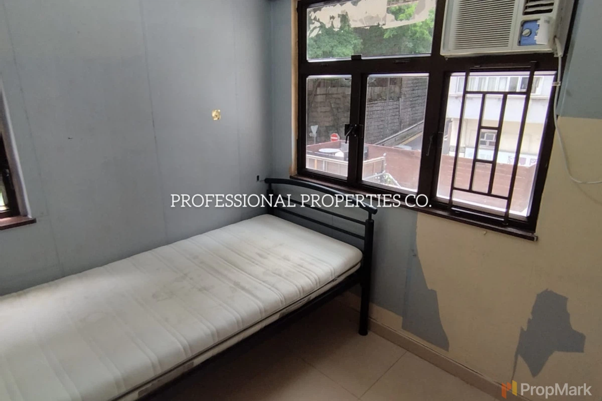 Tung Cheung Building - Photo 2