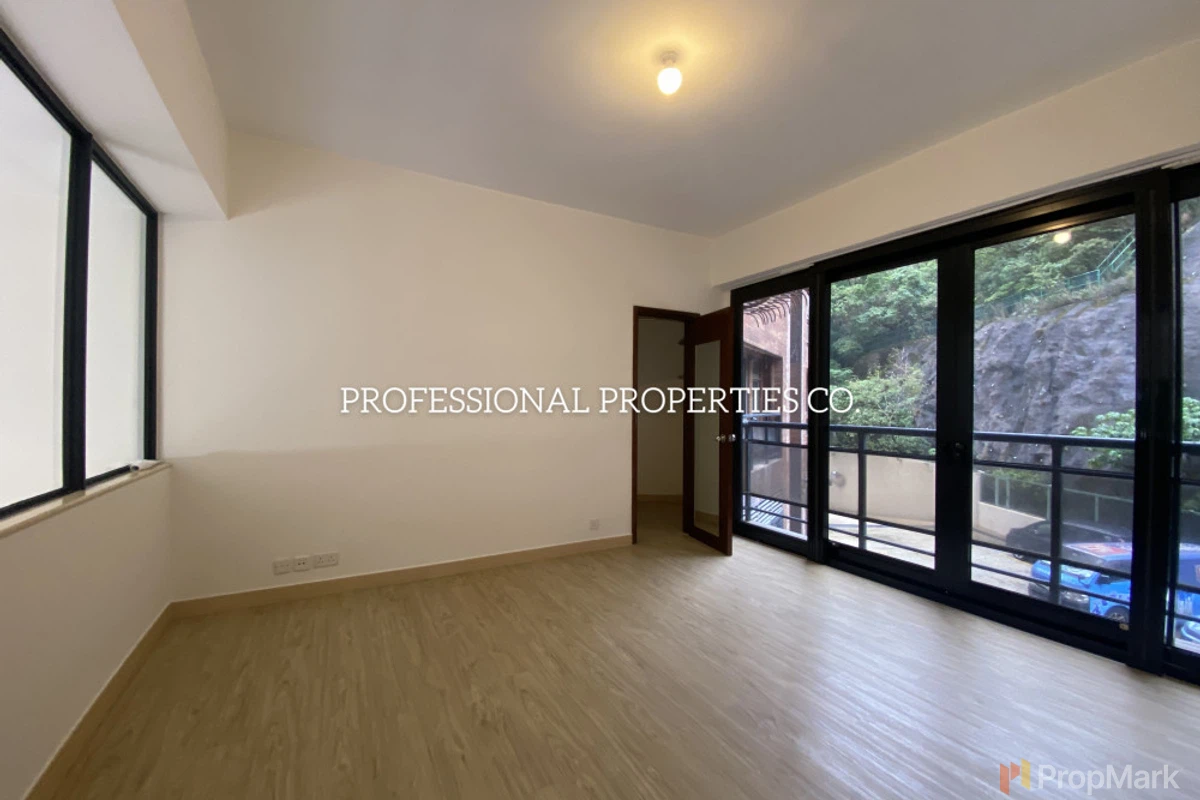 The Somerset - Photo 24