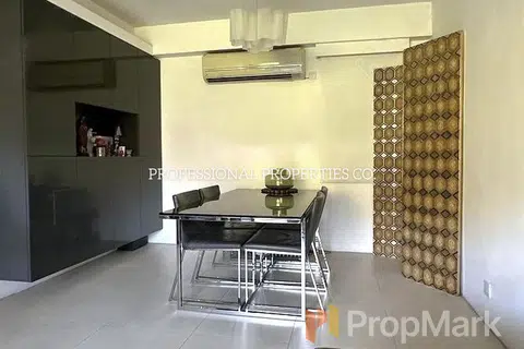 Ronsdale Garden - Photo 2