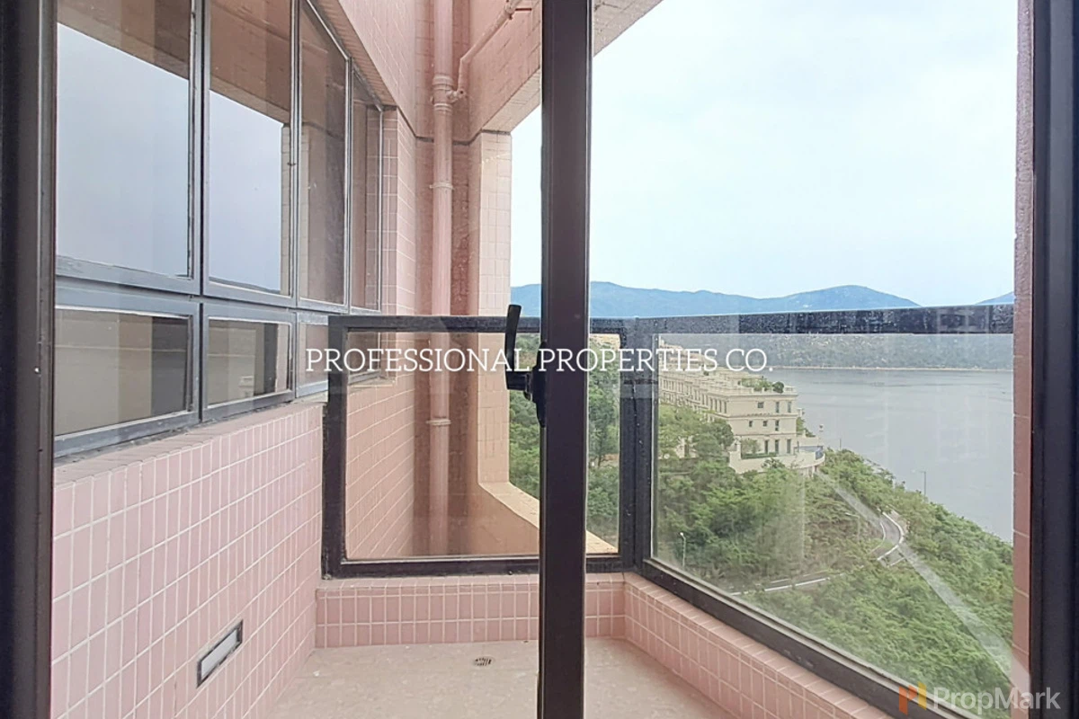 Pacific View - Photo 4
