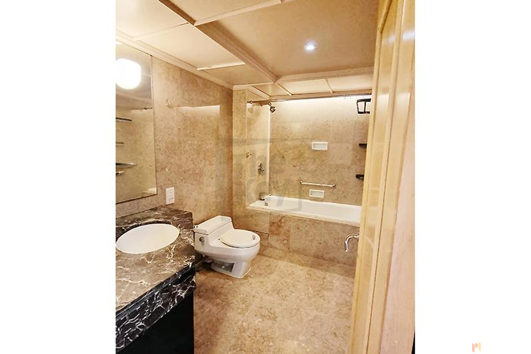 Convention Plaza Apartments - Photo 5