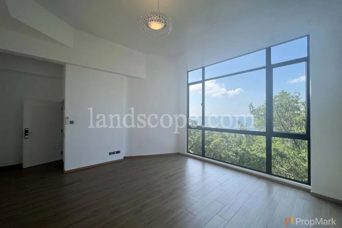 Banoo Villa - Photo 2