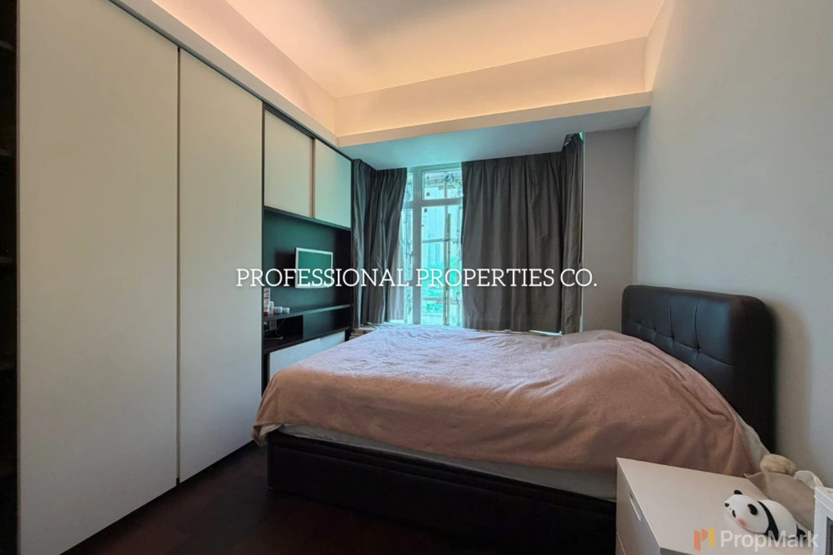 Venice Garden - Photo 8